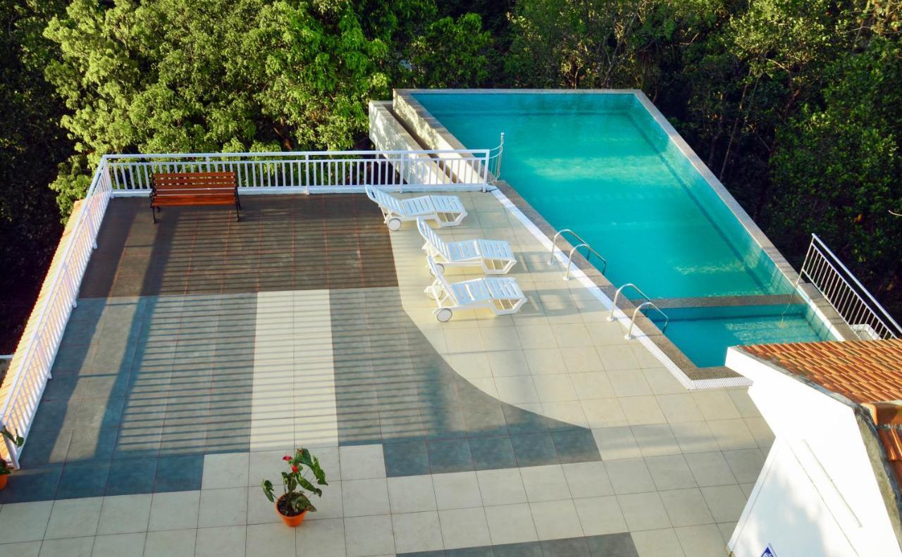 Chillax Vagamon Hotel Buitenkant foto